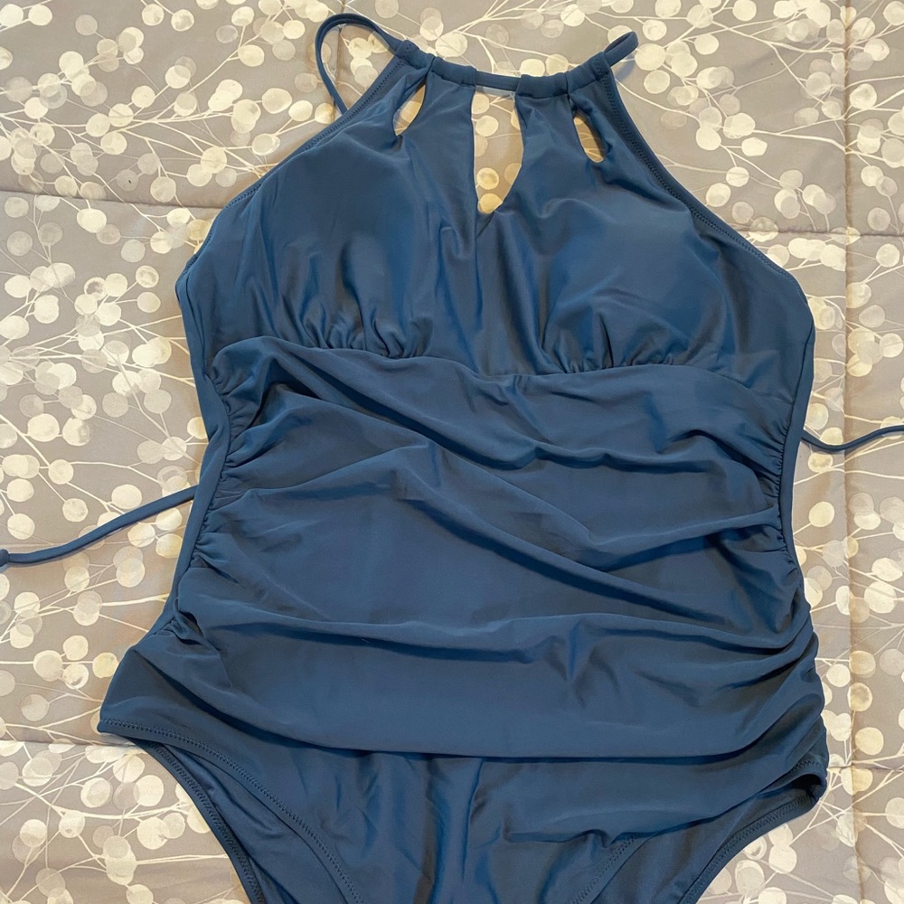 Cupshe One-Piece Swimsuit